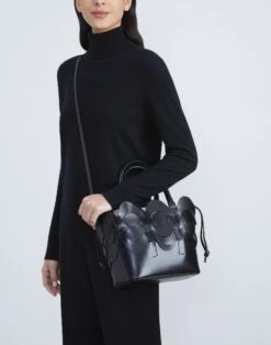 Vachetta Leather 8 Knot Tote—Small 19 Vachetta Leather 8 Knot Tote—Small -Chic Daily Fashion a2062 hgbx black full