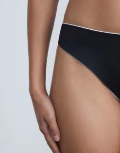 L148 Swim Reversible Bikini Bottoms -Chic Daily Fashion a2442 swimx black multi detail