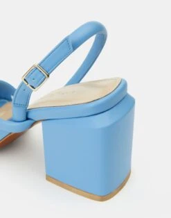 Soft Calfskin Leather Heeled City Sandal 39 Soft Calfskin Leather Heeled City Sandal -Chic Daily Fashion lf 0858 cool blue detail2