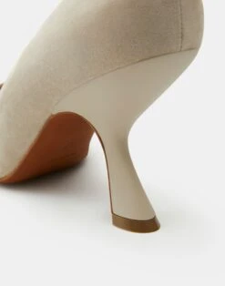 Suede Pump -Chic Daily Fashion lf 0886 sandstone detail2