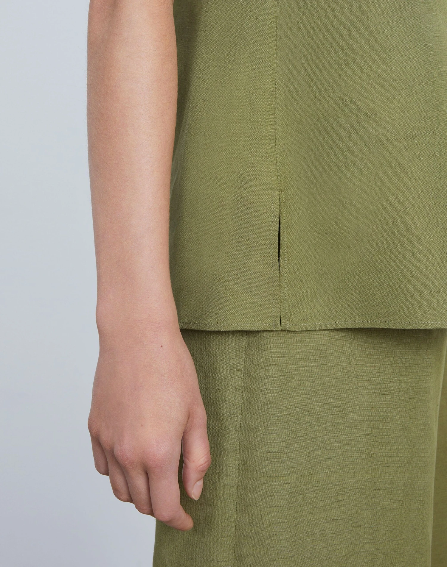 Silk-Linen Blouse 20 Silk-Linen Blouse - Image 20