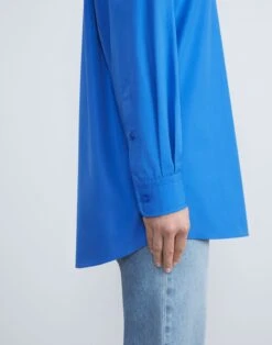 Organic Cotton Poplin Oversized Shirt -Chic Daily Fashion mbdy1r 1r48 classic cobalt detail2