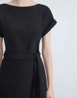 Organic Silk Stretch Crepe De Chine Wrap Blouse -Chic Daily Fashion mbed8r 5553 black detail