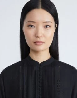 Organic Silk Stretch Georgette Pintuck Blouse 8 Organic Silk Stretch Georgette Pintuck Blouse -Chic Daily Fashion mbee2h 1u40 black detail