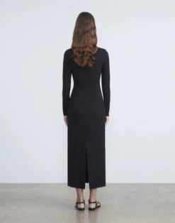 Viscose Crepe Jersey Portrait Neck Dress 8 Viscose Crepe Jersey Portrait Neck Dress -Chic Daily Fashion mddc3r j988 black back