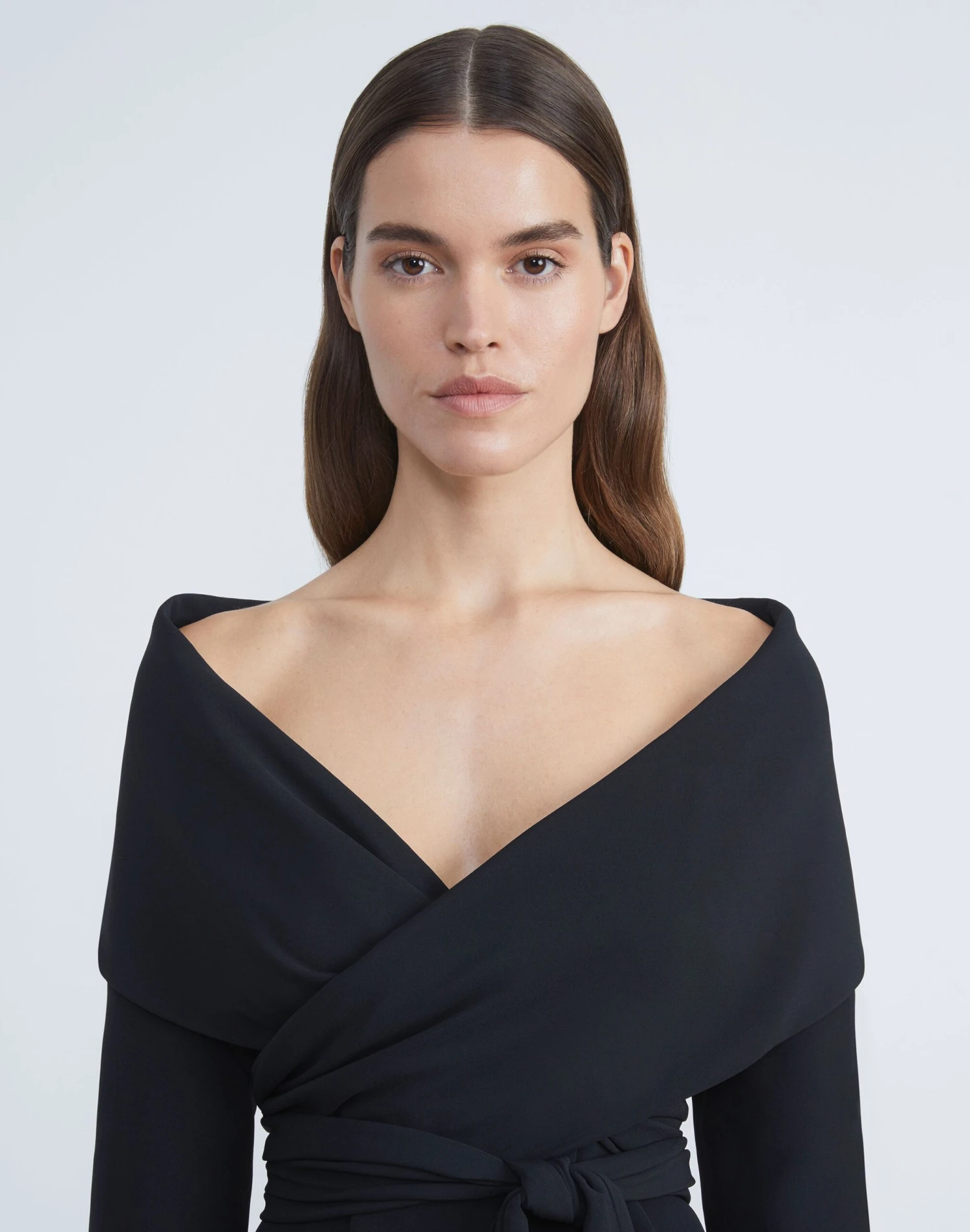 Viscose Crepe Portrait Collar Wrap Jacket 5 Viscose Crepe Portrait Collar Wrap Jacket - Image 5