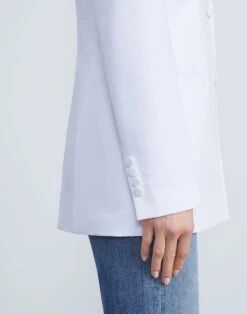 Finesse Crepe Fitted Blazer 25 Finesse Crepe Fitted Blazer -Chic Daily Fashion mjcv3h 6147 white detail2