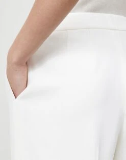 Finesse Crepe Dalton Pant 21 Finesse Crepe Dalton Pant -Chic Daily Fashion mpb18r 6147 cloud detail2