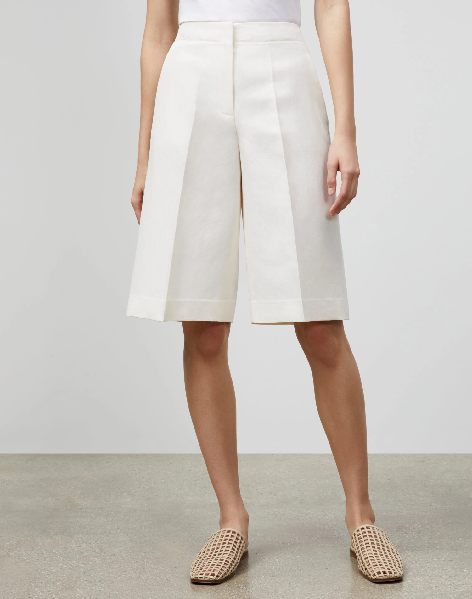 Silk-Linen Ryerson Bermuda Short 3 Silk-Linen Ryerson Bermuda Short - Image 3