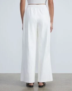 Featherweight Lambskin Plissé Riverside Pant -Chic Daily Fashion mpd11r l092 cloud back