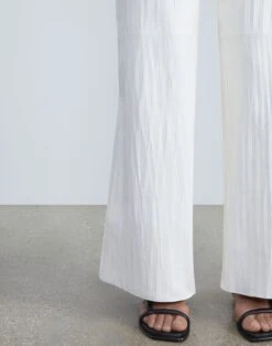 Featherweight Lambskin Plissé Riverside Pant -Chic Daily Fashion mpd11r l092 cloud detail2