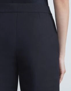 Stretch Twill Manhattan Bermuda Short -Chic Daily Fashion mpd37r 9458 black detail2