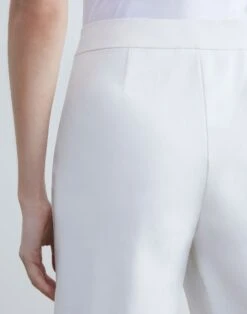 Stretch Twill Manhattan Bermuda Short -Chic Daily Fashion mpd37r 9458 sea salt detail2