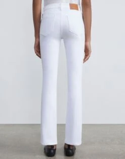 L148 Denim Mercer Kick-Flare Jean -Chic Daily Fashion mpd50w 1m55 washed plaster back