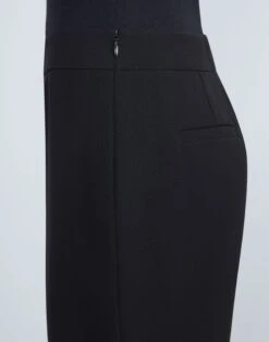 Finesse Crepe Gates Side-Zip Flared Pant -Chic Daily Fashion mpd65r 6147 black detail2
