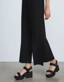 Finesse Crepe Franklin Wide Leg Ankle Pant -Chic Daily Fashion mpd87r 6147 black detail