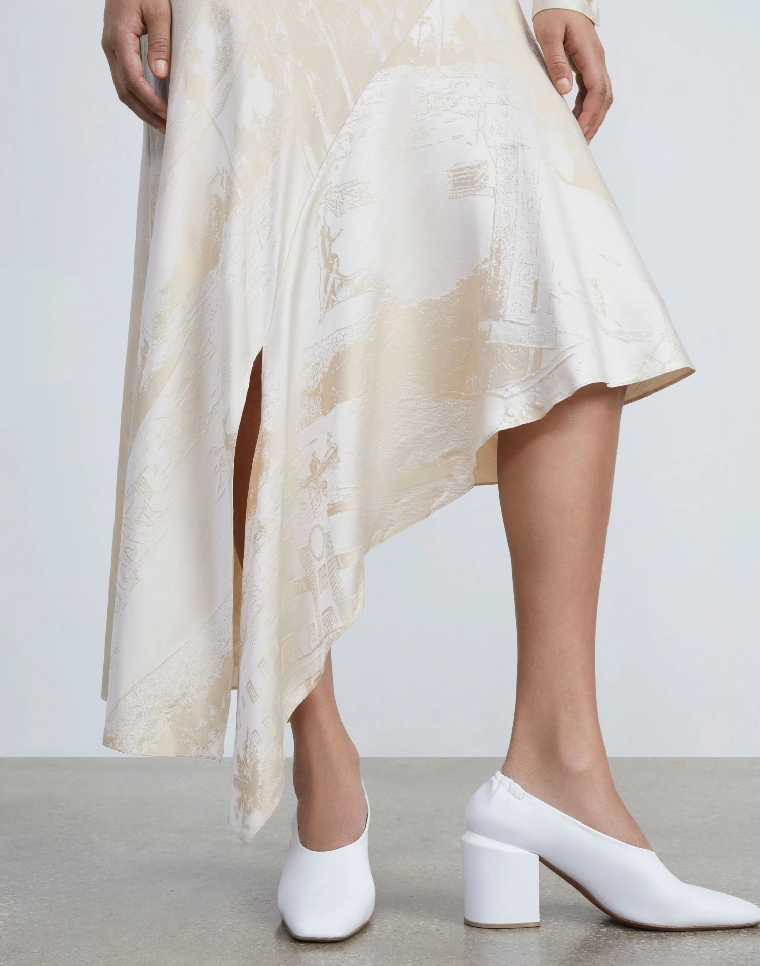 Postcards Jacquard Silk Asymmetric Skirt 5 Postcards Jacquard Silk Asymmetric Skirt - Image 5