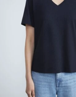 Linen-Cotton Jersey V-Neck Tee -Chic Daily Fashion mtap8r j965 navy detail2