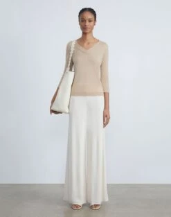 Fine Gauge Cashmere V-Neck Sweater -Chic Daily Fashion mwcb9r kc61 dune full