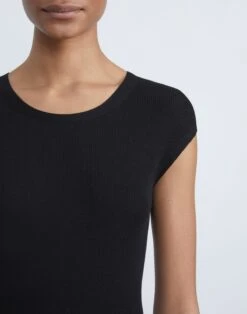 Finespun Voile Ribbed Cap Sleeve Top -Chic Daily Fashion mwcd3r kv52 black detail