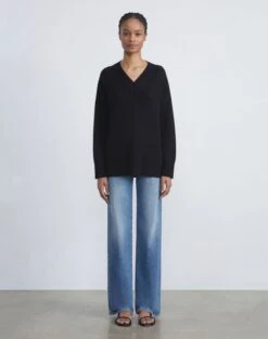 Cashmere Ribbed V-Neck Sweater 32 Cashmere Ribbed V-Neck Sweater -Chic Daily Fashion mwcg1r kc04 black full